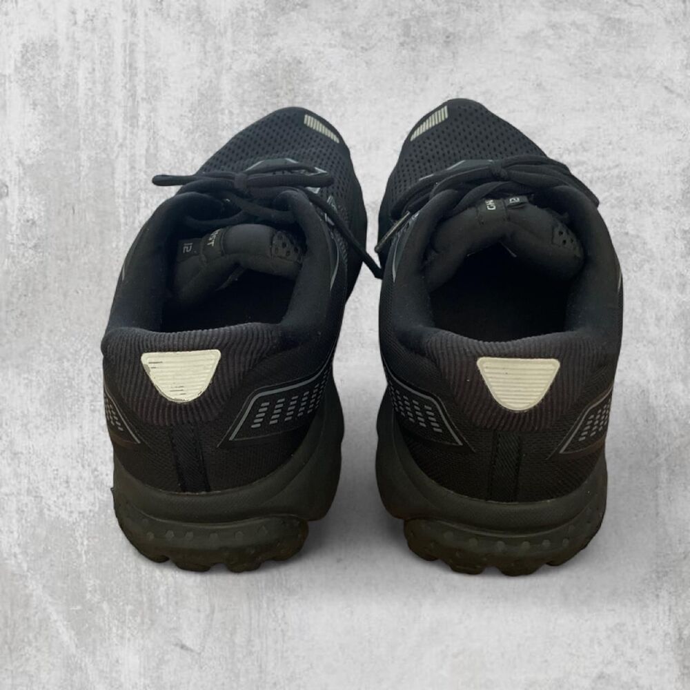 Brooks Men's Black Athletic Running Shoes - Picture 4 of 8